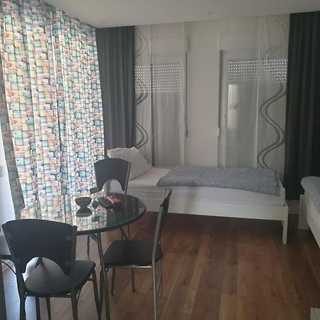 Villa Flower With Free Onsite Parking Mostar Room photo